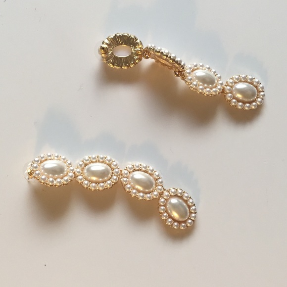 GEMMA Faux Pearl Drop Earrings - Picture 3 of 5